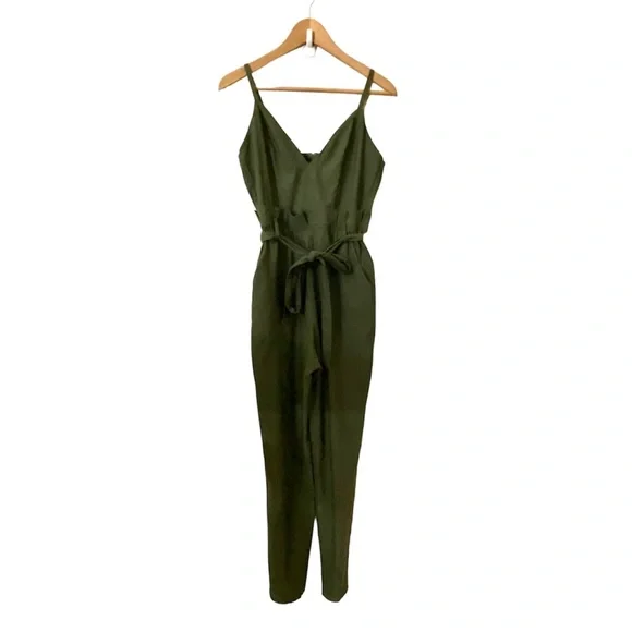 [Windsor] NWOT V-Neck Paper Bag Jumpsuit - Picture 5 of 6